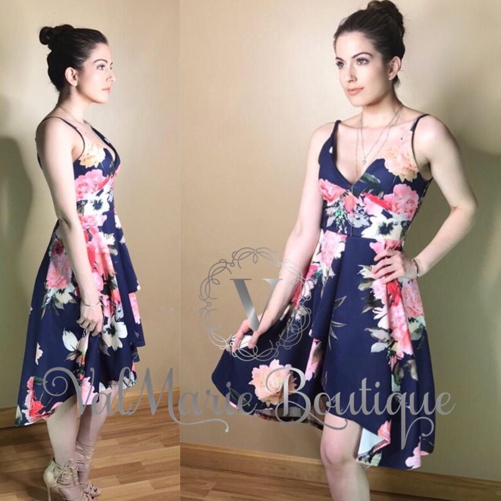 Beach Floral Dress - Navy - Picture 4 of 6
